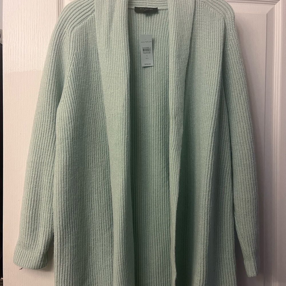 New with Tag. Ann Taylor Mint Green Open Cardigan Small Petite - Picture 3 of 5